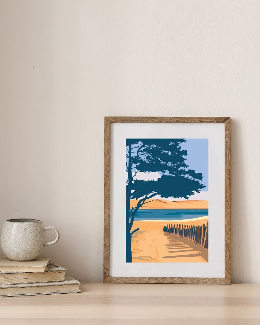 Affiche de la plage du Bassin d'Arcachon encadrée en bois, sur fond minimaliste.